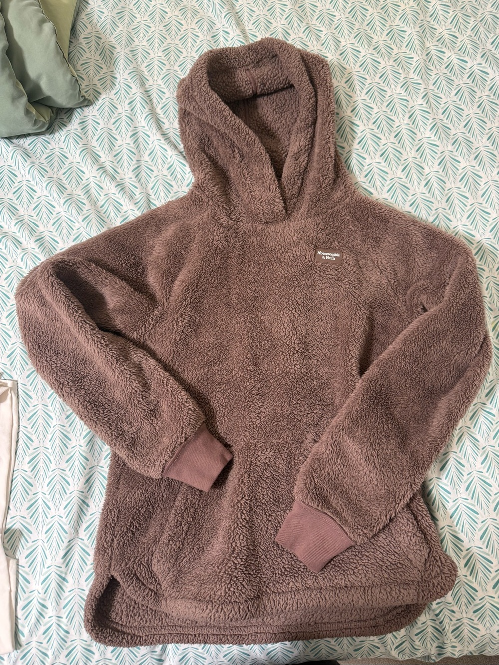 Abercrombie & Fitch Plush Sherpa Hoodie in Chocolate Brown